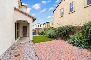 2345 W Gloria Ln, Phoenix, AZ 85085 - Photo 30