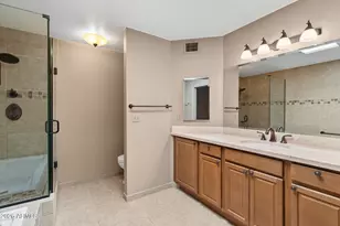 735 E Gardenia Dr, Phoenix, AZ 85020 - Photo 20