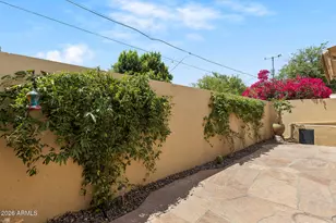 735 E Gardenia Dr, Phoenix, AZ 85020 - Photo 26