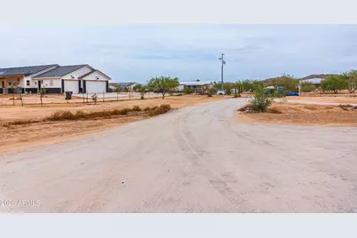 18633 W Rustler Road, Buckeye, AZ 85326 - Photo 48