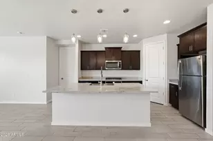 5533 W Walatowa St, Phoenix, AZ 85041 - Photo 10