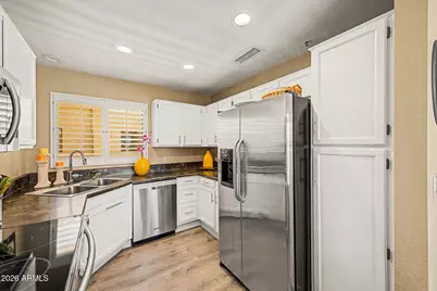 19400 N Westbrook Parkway #233, Peoria, AZ 85382 - Photo 8
