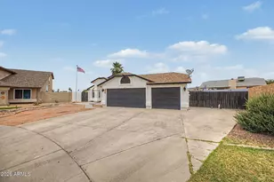 10359 N 78th Ave, Peoria, AZ 85345 - Photo 1