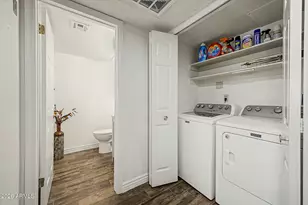 5102 N 31st Pl, Phoenix, AZ 85016 - Photo 26