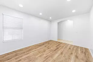 2899 W White Canyon Rd, San Tan Valley, AZ 85144 - Photo 16