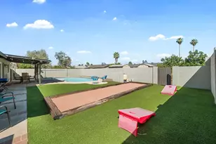 208 E Oxford Dr, Tempe, AZ 85283 - Photo 26
