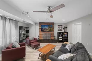208 E Oxford Dr, Tempe, AZ 85283 - Photo 20