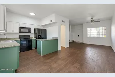 1935 W Morten Avenue W #25, Phoenix, AZ 85021 - Photo 6