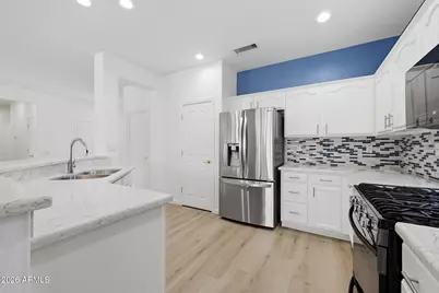 18375 N Avalon Lane, Surprise, AZ 85374 - Photo 16