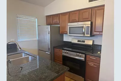 2527 S Maple Avenue #102, Tempe, AZ 85282 - Photo 8