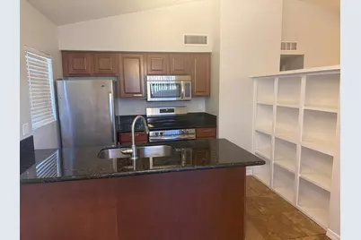 2527 S Maple Avenue #Apt 102, Tempe, AZ 85282 - Photo 4