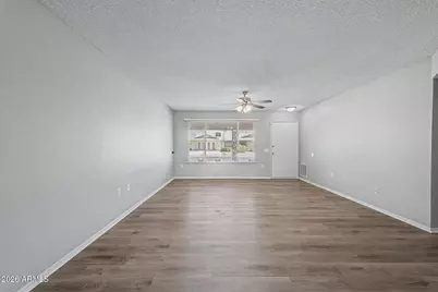 10025 W Coggins Drive, Sun City, AZ 85351 - Photo 10
