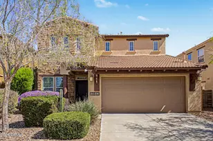13642 W Chaparosa Way, Peoria, AZ 85383 - Photo 2
