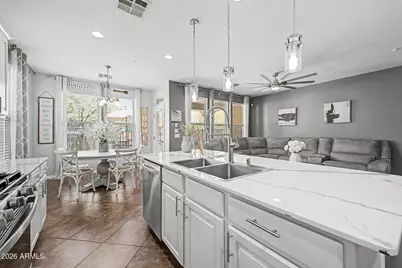 13642 W Chaparosa Way, Peoria, AZ 85383 - Photo 18