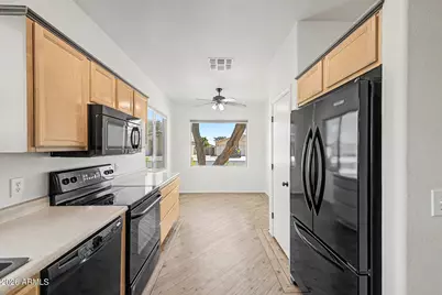 13578 W Post Drive, Surprise, AZ 85374 - Photo 4