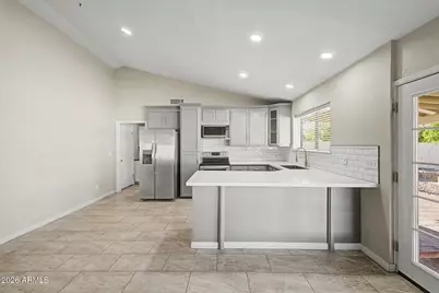 2302 E Carol Avenue, Mesa, AZ 85204 - Photo 4