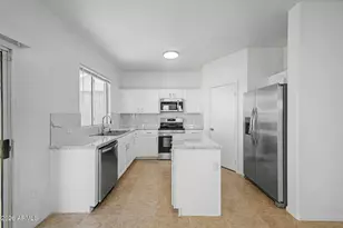 12010 W Belmont Dr, Avondale, AZ 85323 - Photo 8