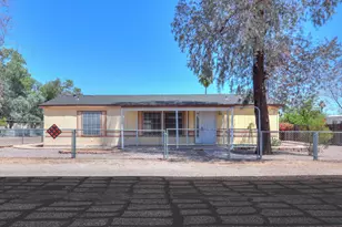 10631 N Hualapai Dr, Casa Grande, AZ 85122 - Photo 2