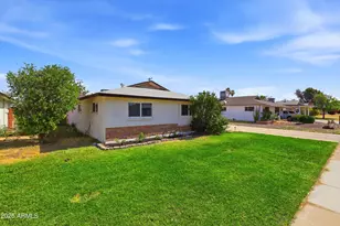 2052 W Marlette Ave, Phoenix, AZ 85015 - Photo 2