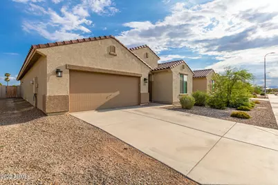 6931 W Golden Lane, Peoria, AZ 85345 - Photo 2