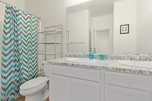 6931 W Golden Ln, Peoria, AZ 85345 - Photo 34