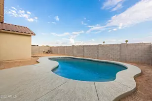 6931 W Golden Ln, Peoria, AZ 85345 - Photo 38