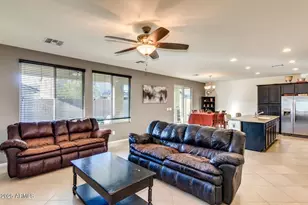 12057 W Rowel Rd, Peoria, AZ 85383 - Photo 2