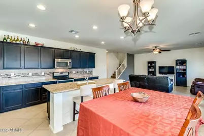 12057 W Rowel Road, Peoria, AZ 85383 - Photo 6