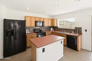 16972 W Central St, Surprise, AZ 85388 - Photo 12