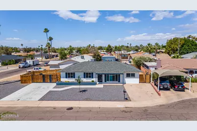9044 N 16th Drive, Phoenix, AZ 85021 - Photo 1