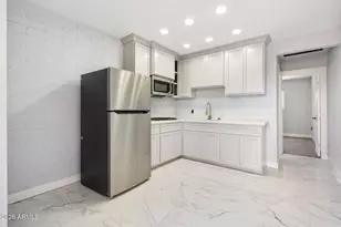 9044 N 16th Dr, Phoenix, AZ 85021 - Photo 24