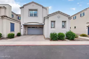 253 E Balsam Dr, Chandler, AZ 85286 - Photo 1