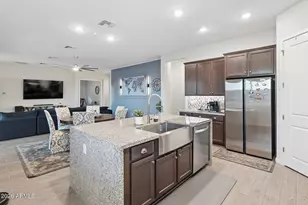 8435 S 22nd Dr, Phoenix, AZ 85041 - Photo 24