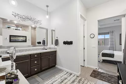 8435 S 22nd Drive, Phoenix, AZ 85041 - Photo 40