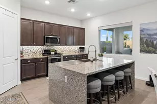 8435 S 22nd Dr, Phoenix, AZ 85041 - Photo 22