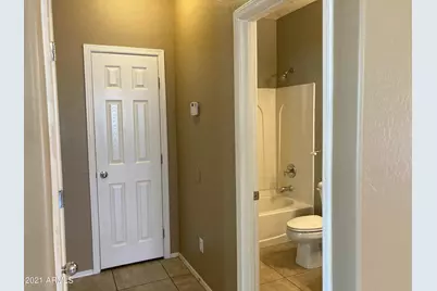 4957 S Stonecreek Boulevard, Gilbert, AZ 85298 - Photo 8