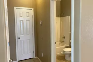 4957 S Stonecreek Blvd, Gilbert, AZ 85298 - Photo 8