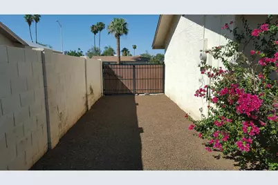 2139 W Enid Avenue, Mesa, AZ 85202 - Photo 2