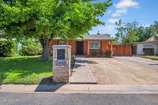 2405 N 27th Pl, Phoenix, AZ 85008 - Photo 1