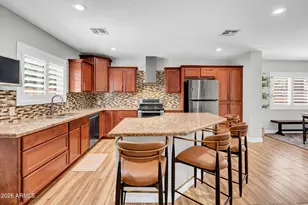 2405 N 27th Pl, Phoenix, AZ 85008 - Photo 12