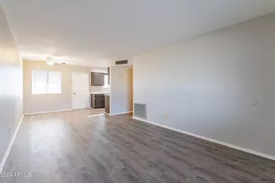 6407 E Butte Street #Apt 5, Mesa, AZ 85205 - Photo 14