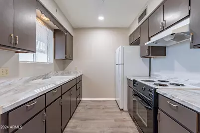 6407 E Butte Street #Apt 5, Mesa, AZ 85205 - Photo 6