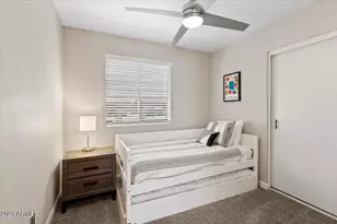 1014 W Angela Dr, Phoenix, AZ 85023 - Photo 12