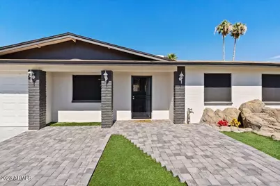 1014 W Angela Drive, Phoenix, AZ 85023 - Photo 2