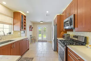 3721 E Clarendon Ave, Phoenix, AZ 85018 - Photo 16