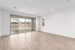 5416 W Royal Palm Rd, Glendale, AZ 85302 - Photo 6