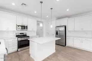 5416 W Royal Palm Rd, Glendale, AZ 85302 - Photo 2