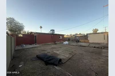 7727 W Weldon Avenue, Phoenix, AZ 85033 - Photo 10