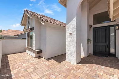 1970 E Sunburst Lane, Tempe, AZ 85284 - Photo 6