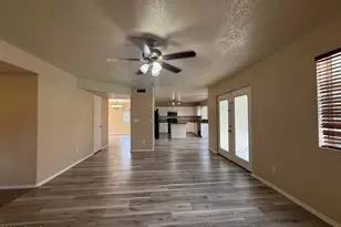 13839 N 19th Way, Phoenix, AZ 85022 - Photo 10